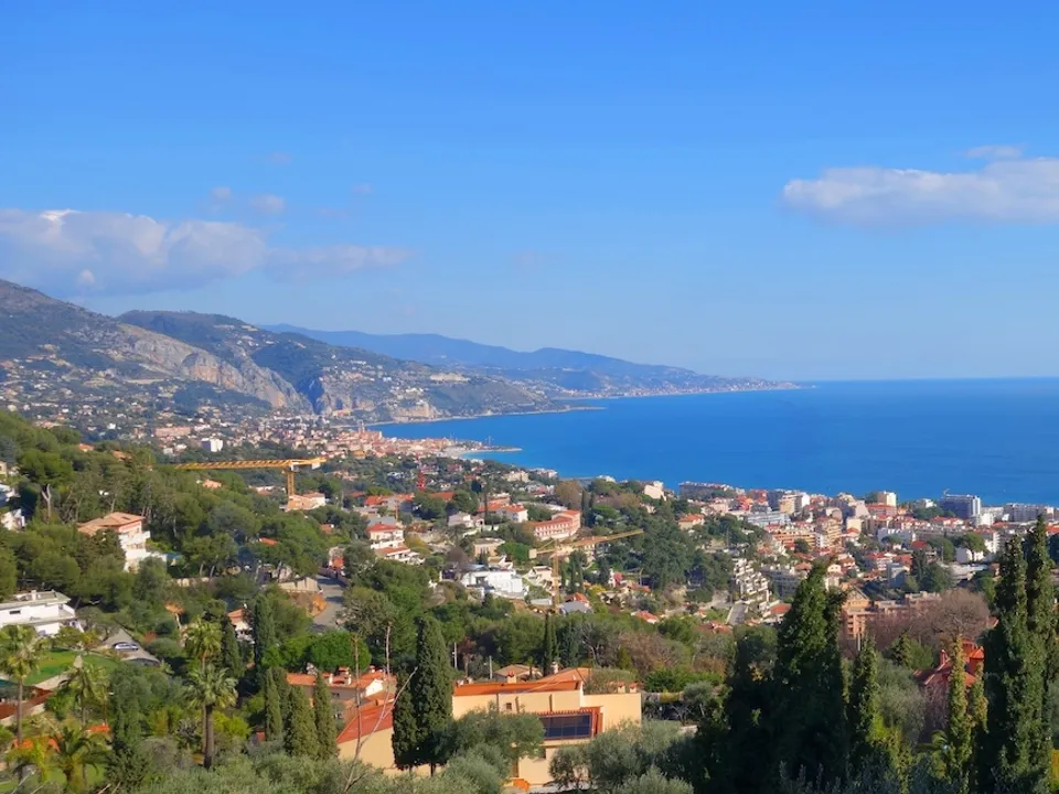 Villa i Roquebrune-Cap-Martin, Alpes-Maritimes - foto 1