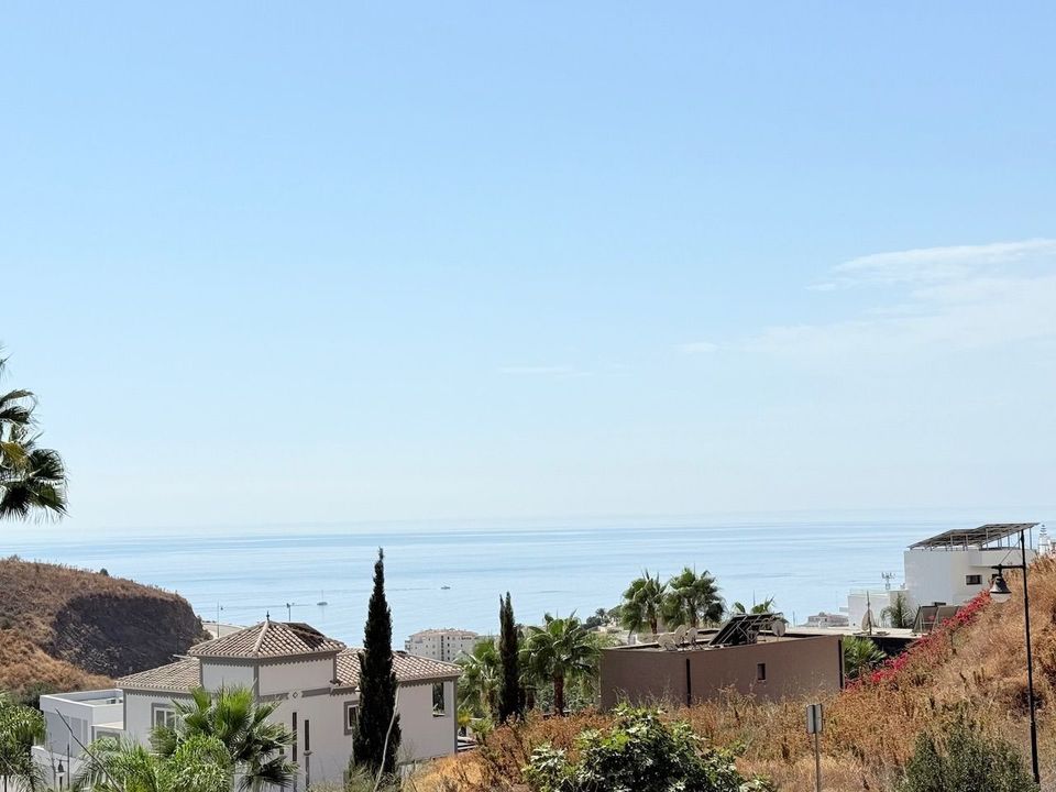 Helårsgrund i Torrox Costa, Malaga - foto 3