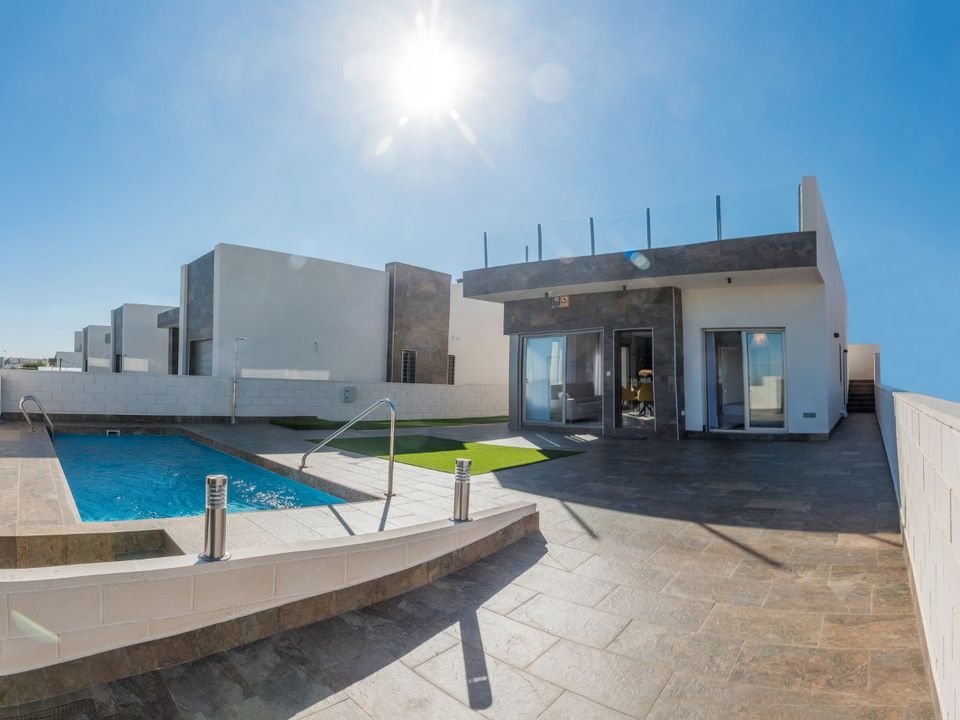Villa i Orihuela Costa, Alicante - foto 1