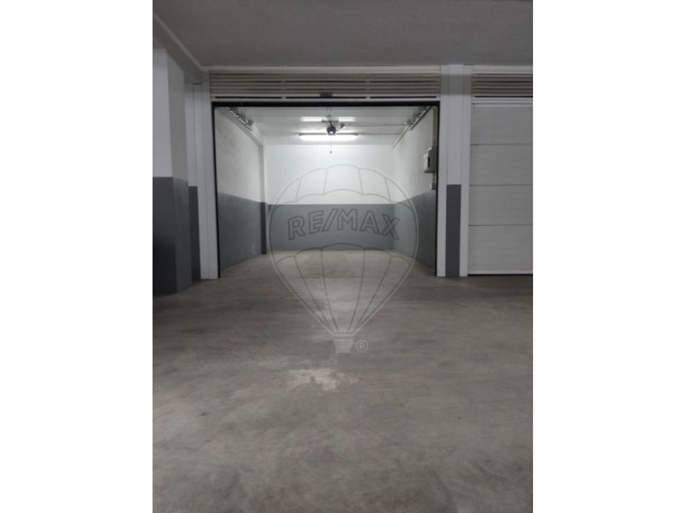 Garage i Guimaraes, Braga - foto 2