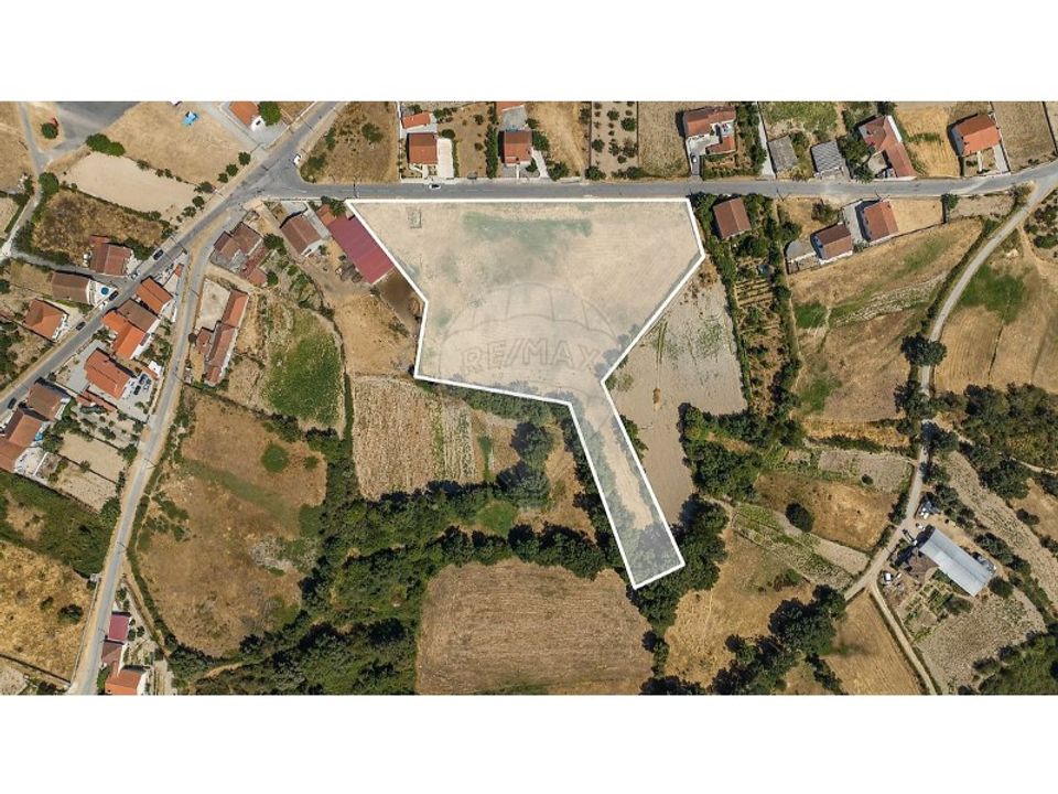 Helårsgrund i Chaves, Vila Real - foto 1