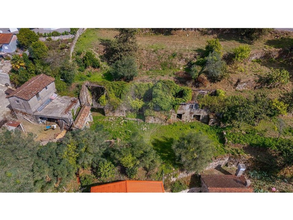 Villa i Oriz (Santa Marinha), Braga - foto 1