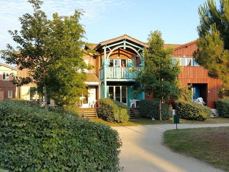 Erhvervsejendom i Le Teich, Gironde - foto 2