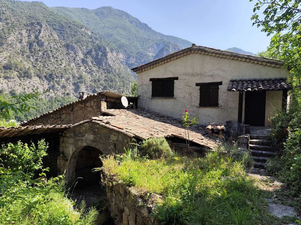 Villa en Touët-sur-Var, Alpes-Maritimes - foto 5
