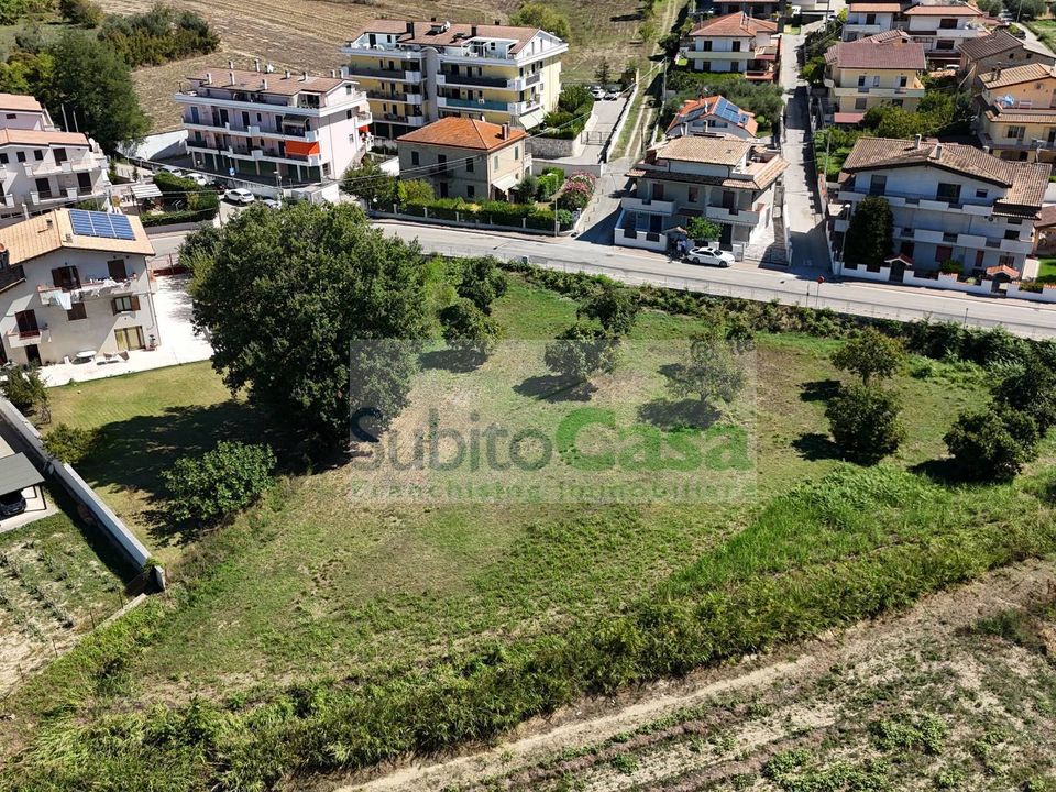 Helårsgrund i San Giovanni Teatino, Chieti - foto 1