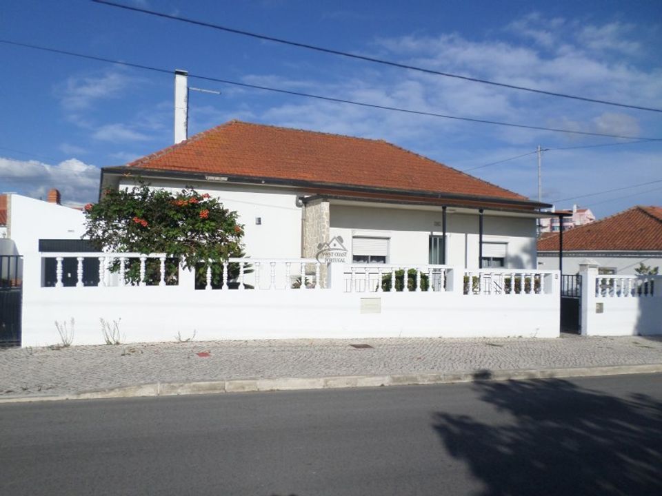 Villa i Santo Onofre e Serra do Bouro, Leiria - foto 1