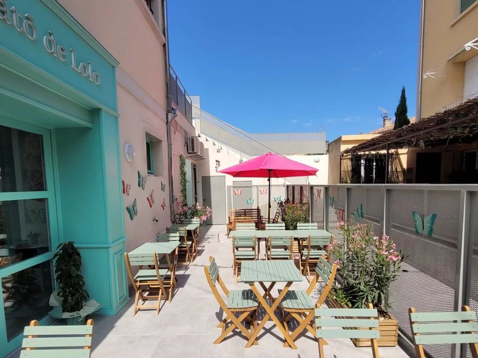 Erhvervsejendom i Mallemort, Bouches-du-Rhone - foto 1