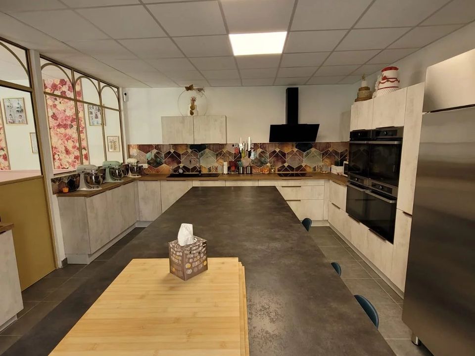 Erhvervsejendom i Mallemort, Bouches-du-Rhone - foto 5