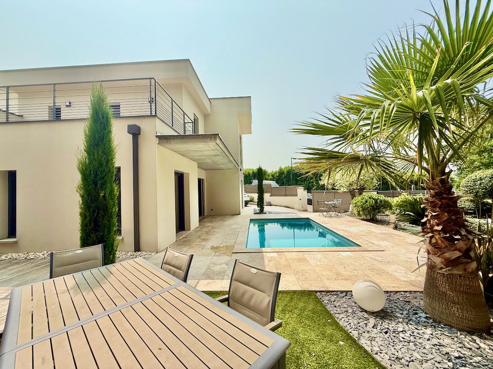 Villa i Vienne, Isere - foto 1