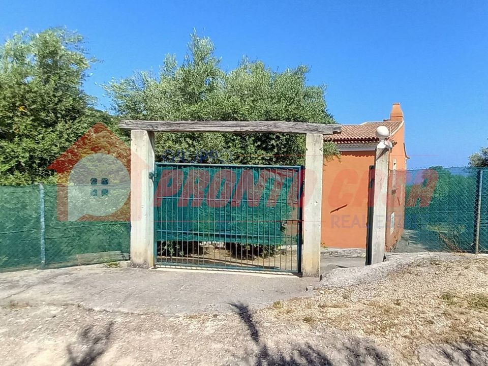 Erhvervsejendom i Vico del Gargano, Foggia - foto 2