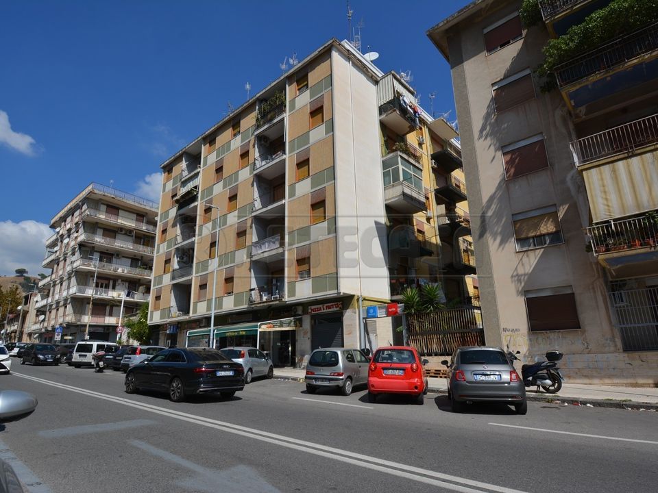Lejlighed i Messina, Messina - foto 1