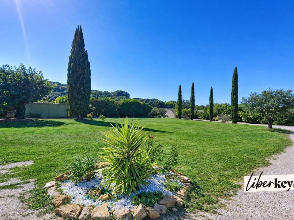 Villa i Istres, Bouches-du-Rhone - bilde 3