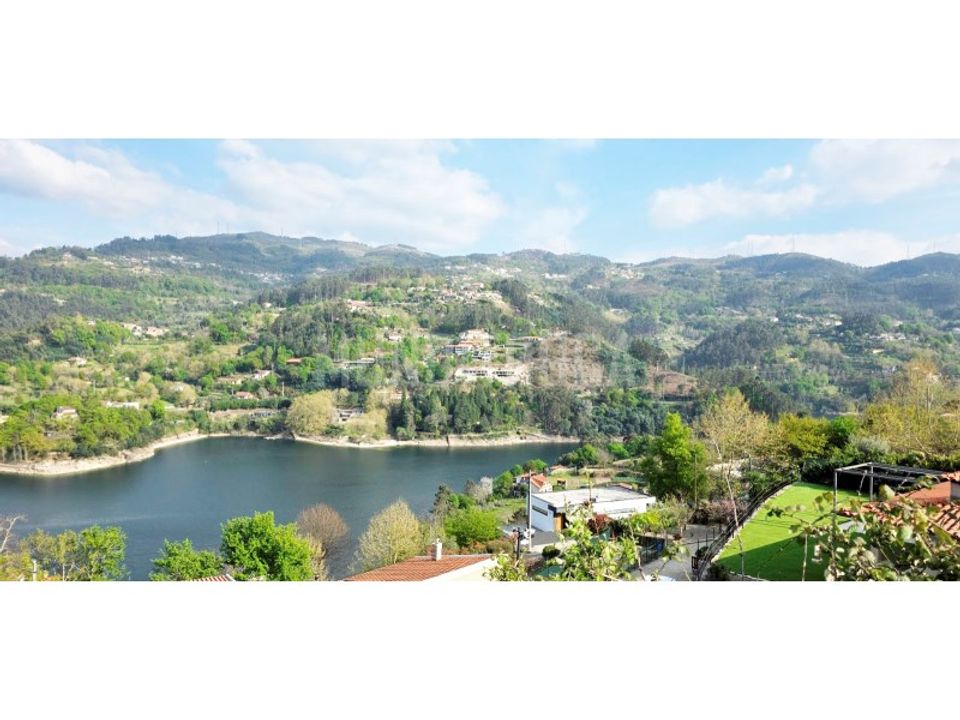 Helårsgrund i Celorico de Basto, Braga - foto 2