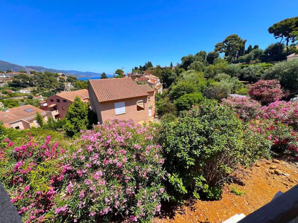 Villa i Roquebrune-Cap-Martin, Alpes-Maritimes - foto 1
