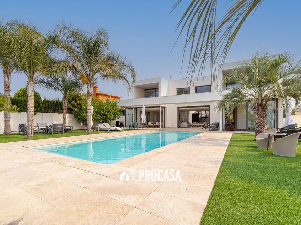 Villa i Empuriabrava, Gerona - foto 1