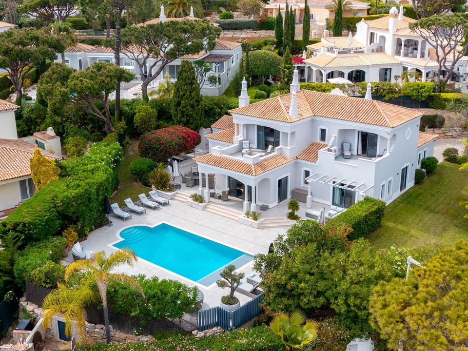 Villa i Almancil, Faro - foto 1