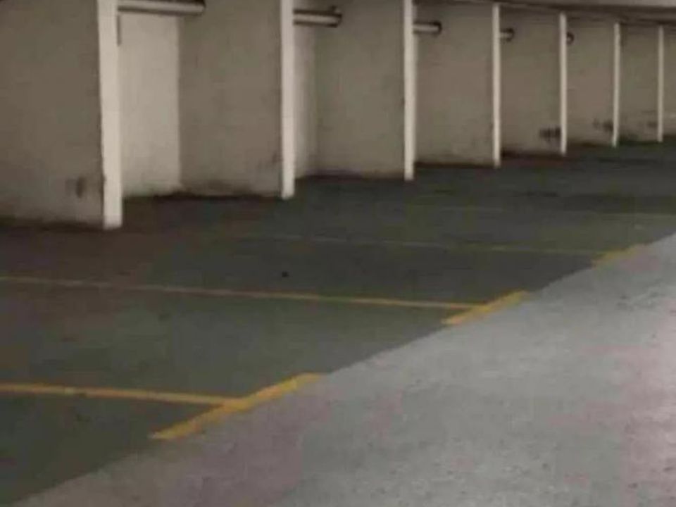 Espai d'estacionament a Paris, Paris - foto 3