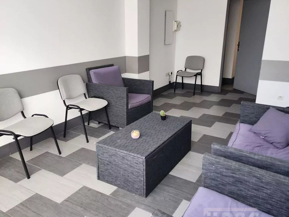 L'establiment comercial a Grenoble, Isere - foto 3
