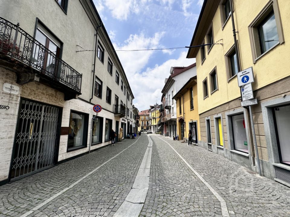Erhvervsejendom i Chivasso, Turin - foto 4
