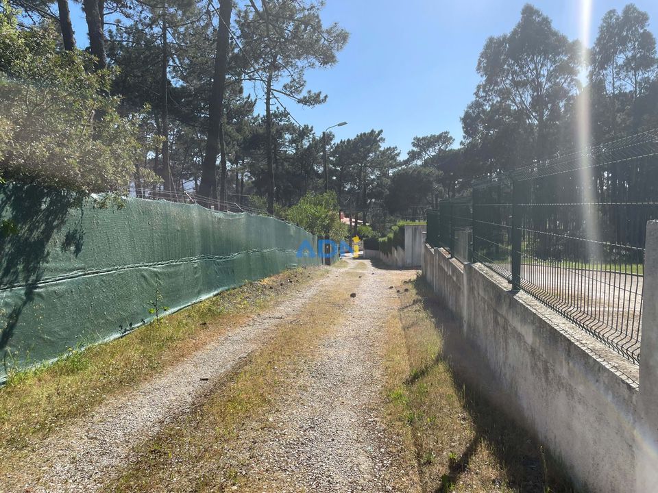 Helårsgrund i Almocageme, Lisbon - foto 1