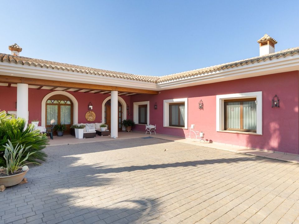 Villa i Ontinyent, Valencia - foto 1