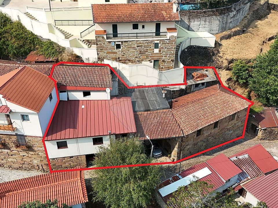 Villa i Ribeira de Pena, Vila Real - bilde 1