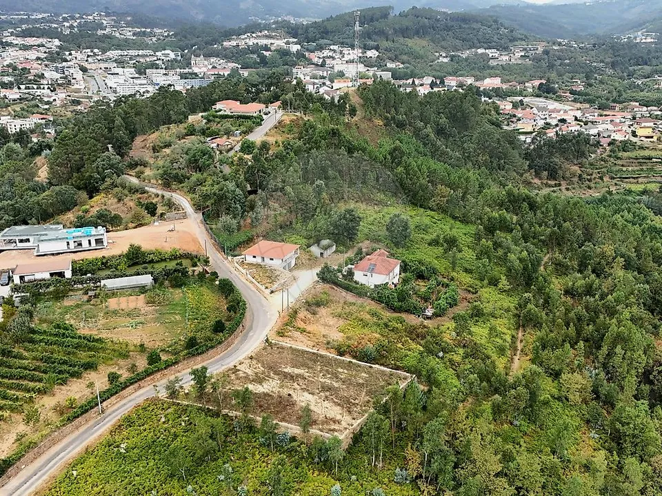 Helårsgrund i Cabeceiras de Basto, Braga - foto 1