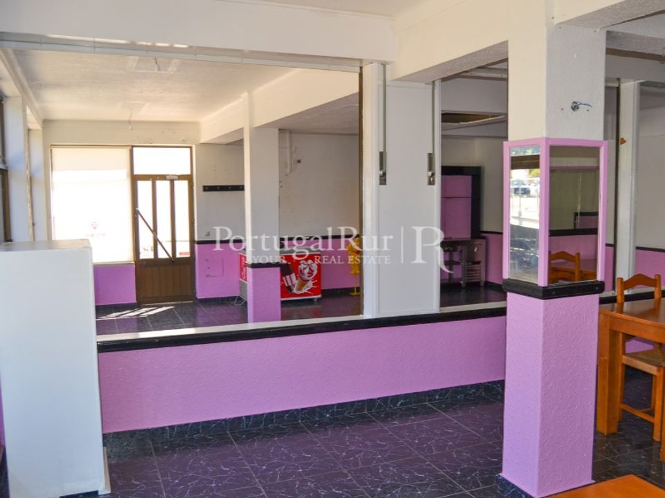 Commercial property in Proenca-a-Nova, Castelo Branco - photo 5
