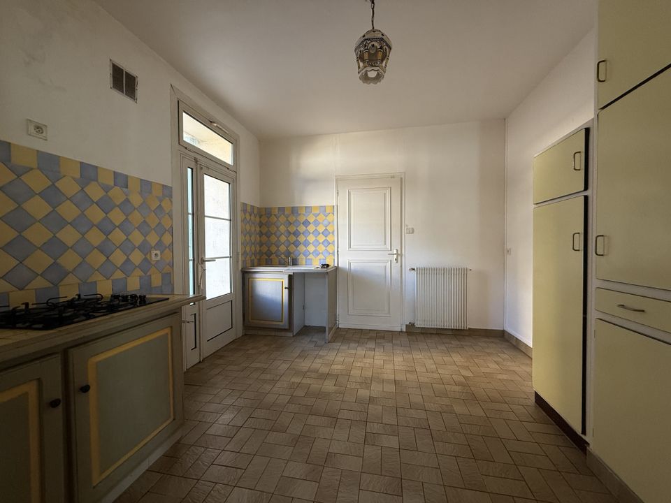 Lejlighed i Amelie-les-Bains-Palalda, Pyrenees-Orientales - foto 3
