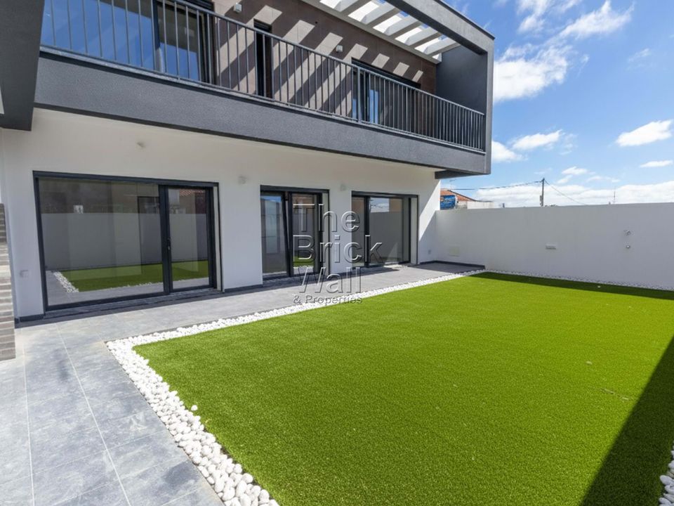 Villa i Santa Iria de Azoia, Lisbon - foto 1