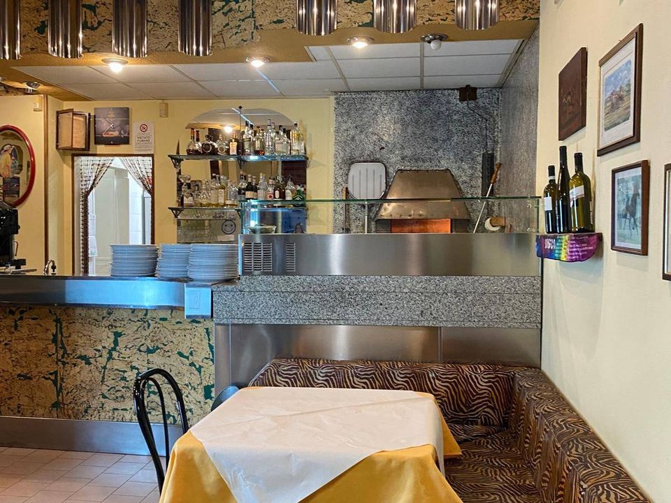 Erhvervsejendom i Poggio Rusco, Mantua - foto 1