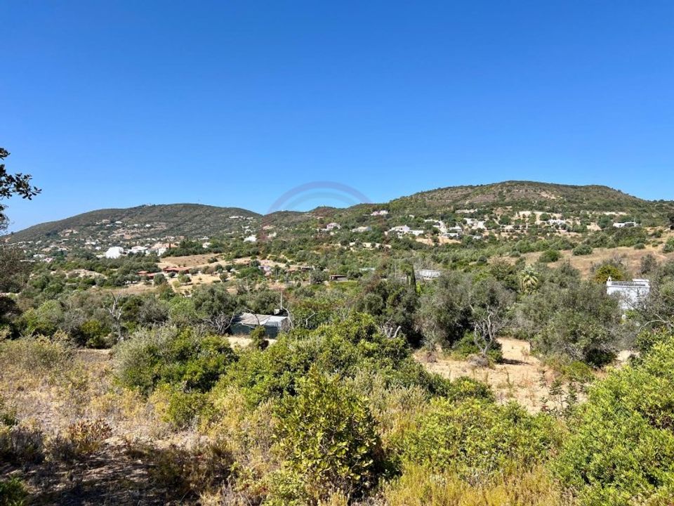 Helårsgrund i Santa Barbara de Nexe, Faro - foto 1