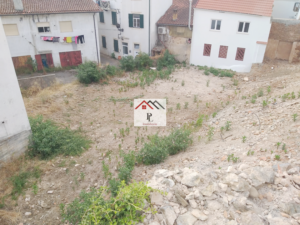 Helårsgrund i Miranda do Corvo, Coimbra - foto 5