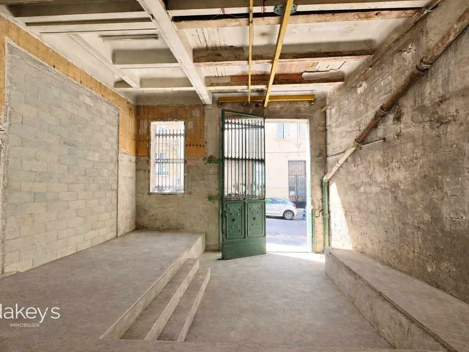 Erhvervsejendom i Marseille, Bouches-du-Rhone - foto 2