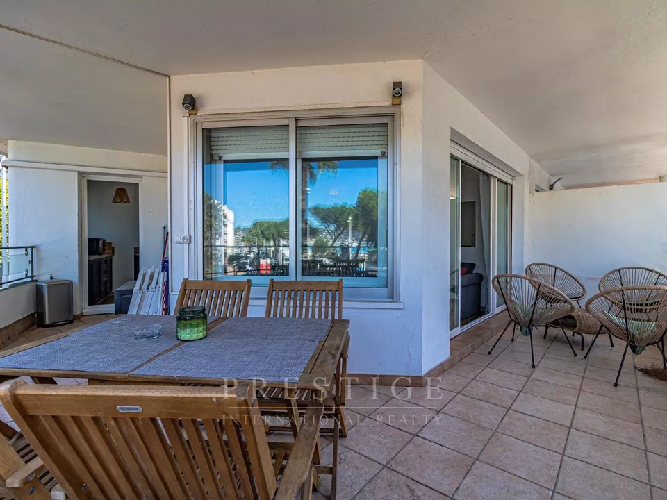 Lejlighed i Juan-les-Pins, Alpes-Maritimes - foto 1