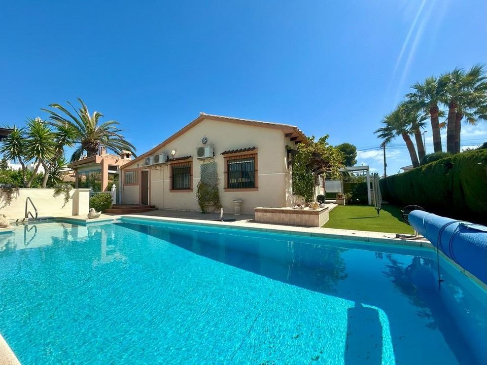 Villa a Cabo Roig, Alicante - foto 2