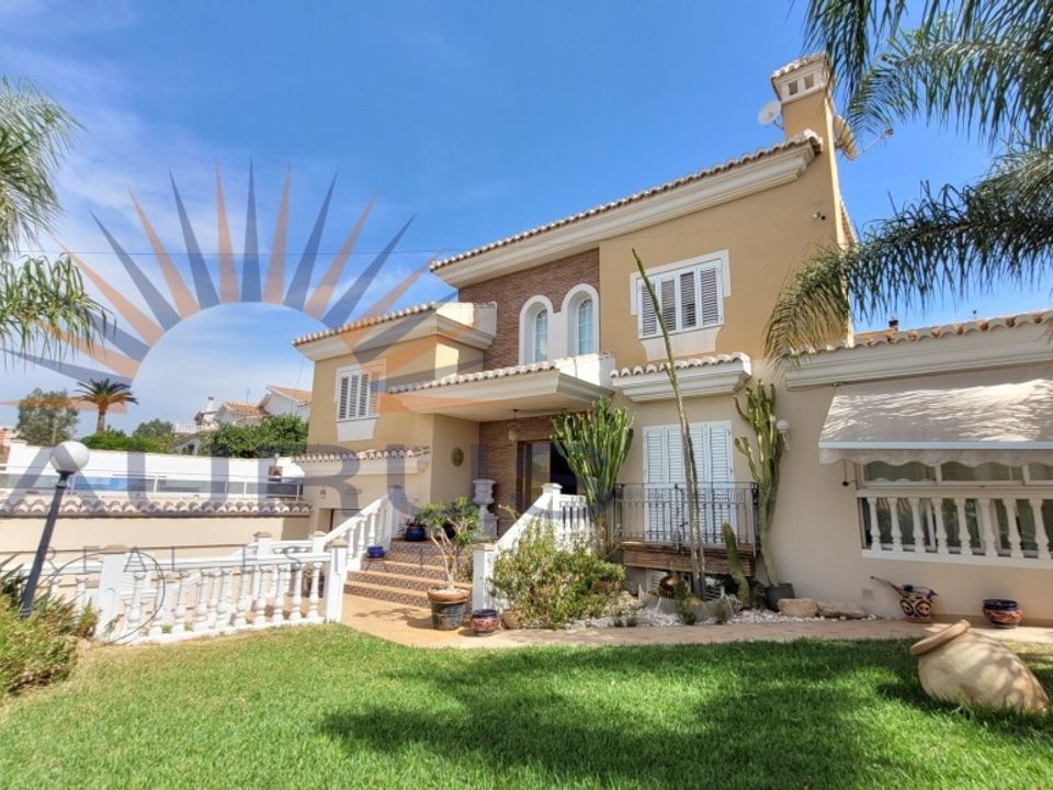 Villa i Caleta De Velez, Malaga - foto 1