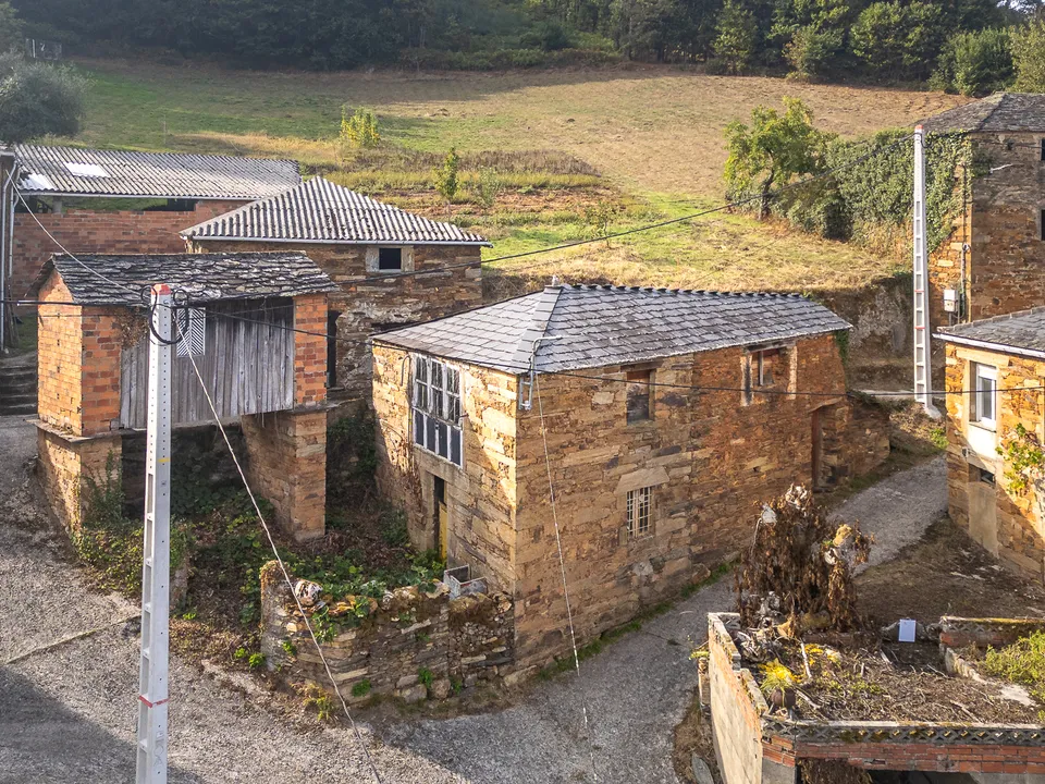 Landejendom i Ribeira De Piquin (Capitalidad), Lugo - foto 2