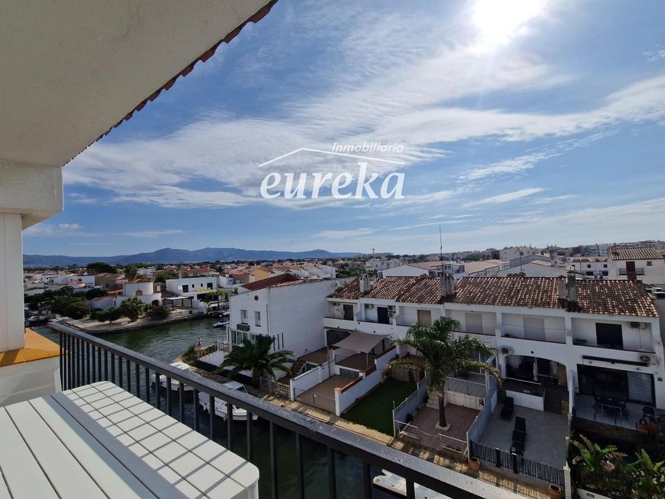 Lejlighed i Empuriabrava, Gerona - foto 2