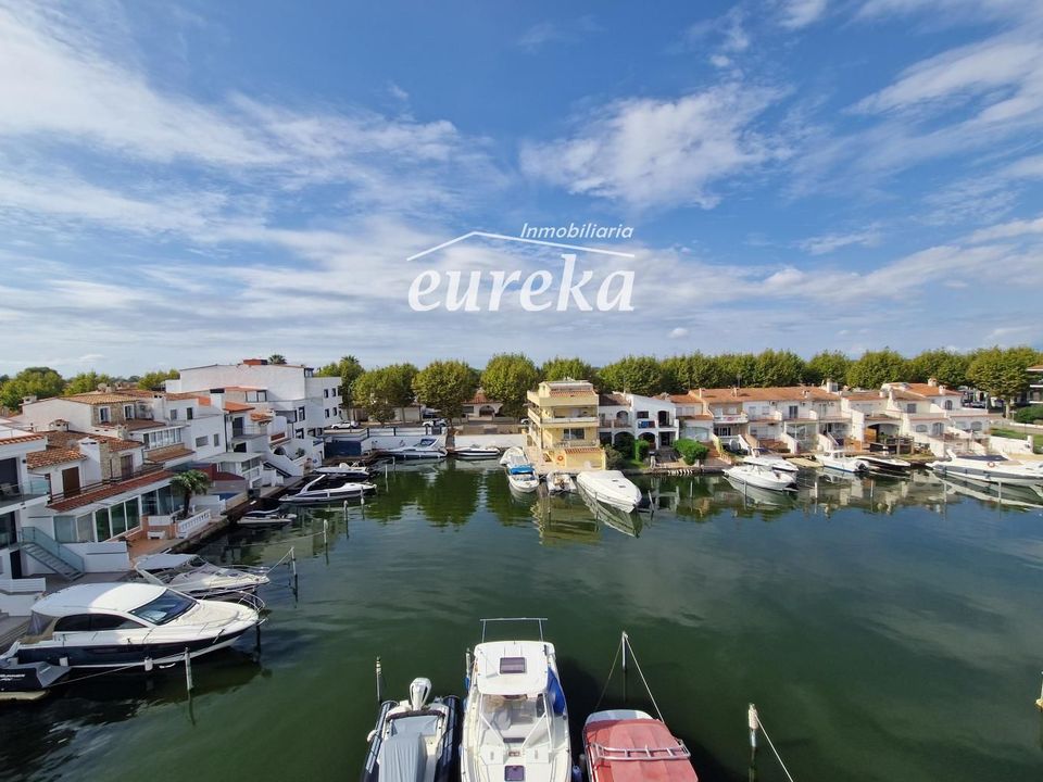 Lejlighed i Empuriabrava, Gerona - foto 5