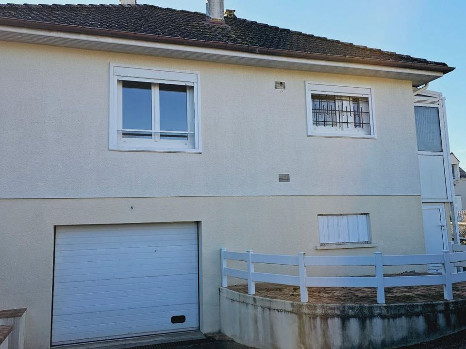 Villa i La Chapelle-Saint-Ursin, Cher - foto 1