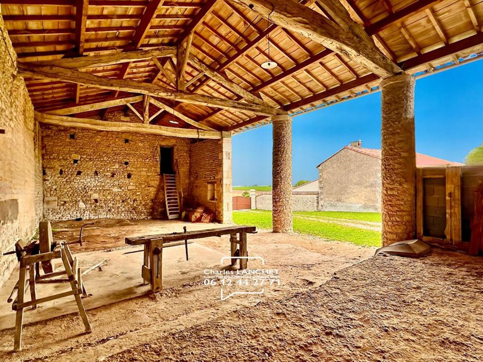 Villa in Rouillac, Charente - foto 1