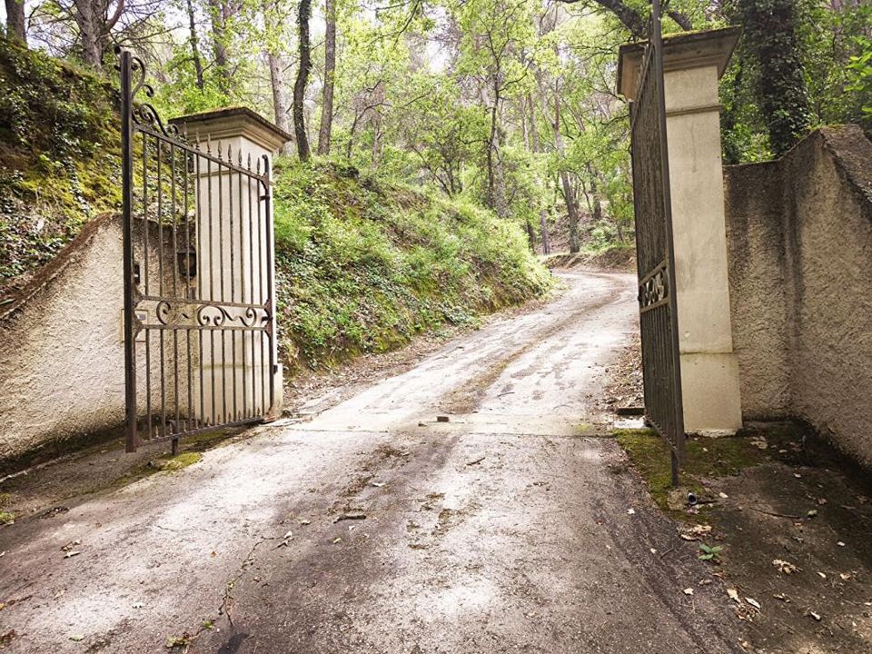 Villa i Carpentras, Vaucluse - bilde 1