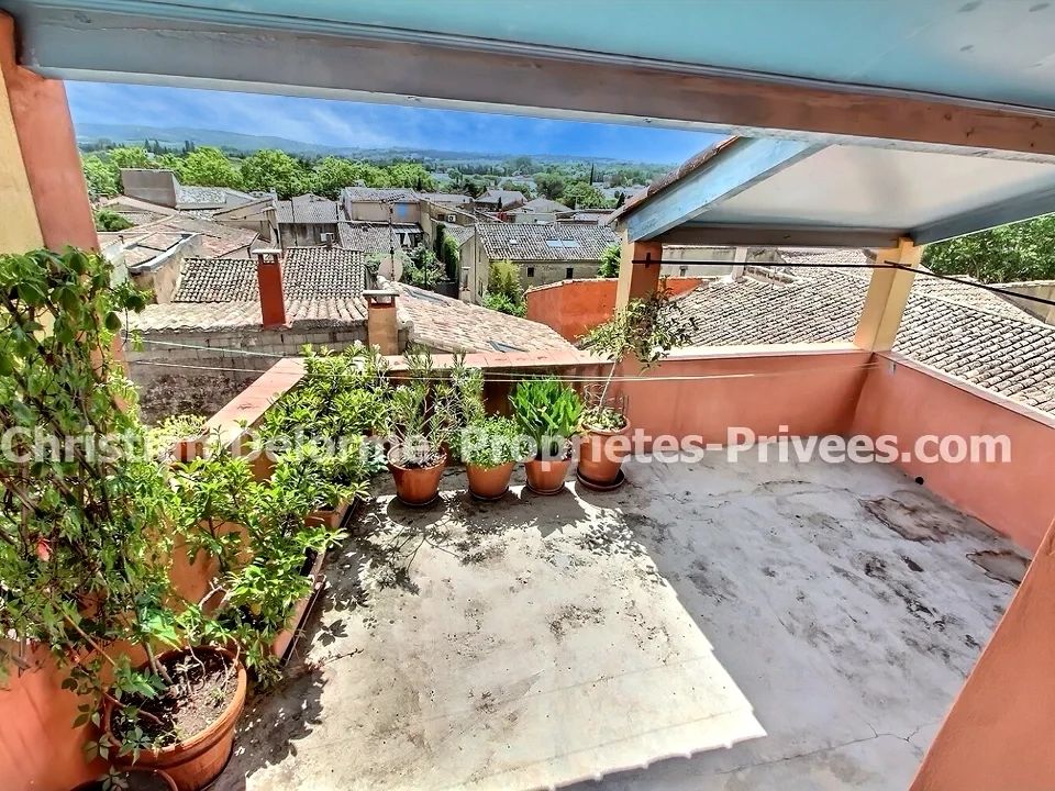 Village house in Saint-Quentin-la-Poterie, Gard - photo 2