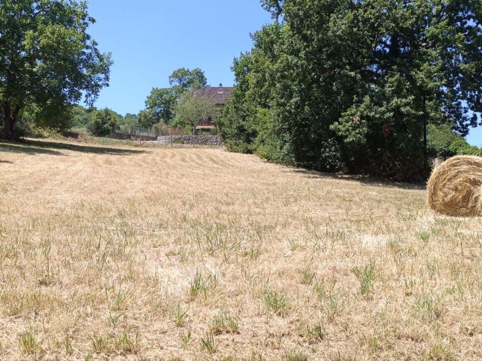 Terreno en Magnieu, Ain - foto 1