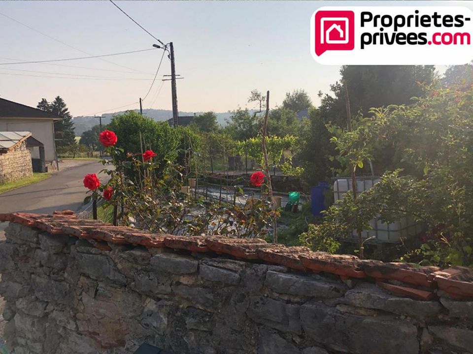 Terreno en Challes-La-Montagne, Ain - foto 5