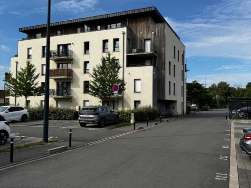 Apartamento en Lens, Pas-de-Calais - foto 1