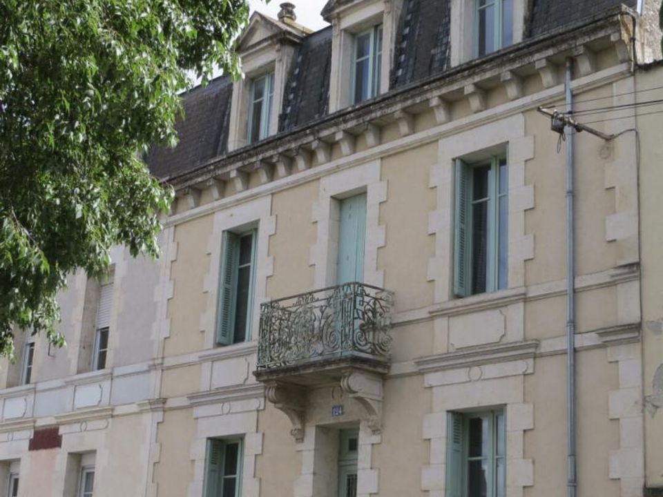 Villa i Fontenay-le-Comte, Vendee - foto 1