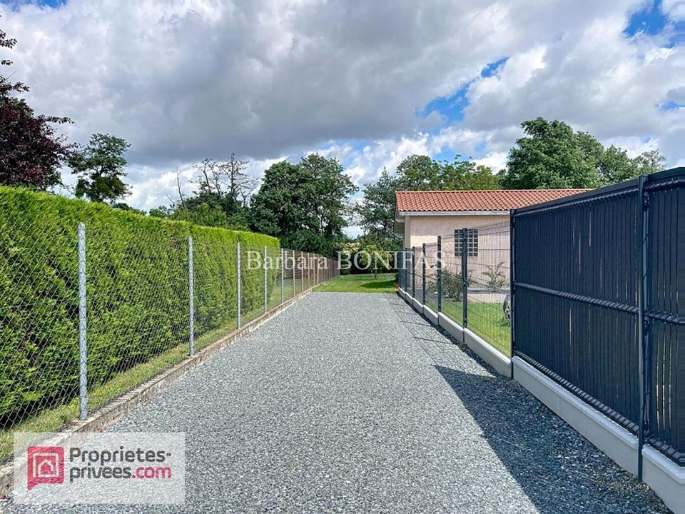 Helårsgrund i Saint-Sulpice-la-Pointe, Tarn - foto 1