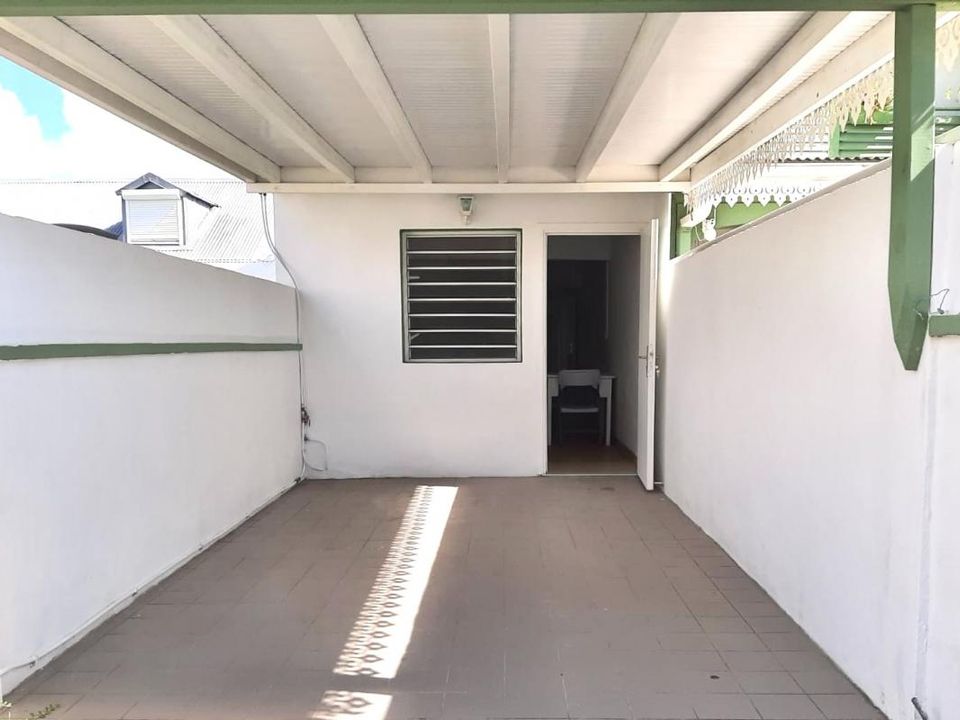 Villa em Baie-Mahault, Guadeloupe - foto 1
